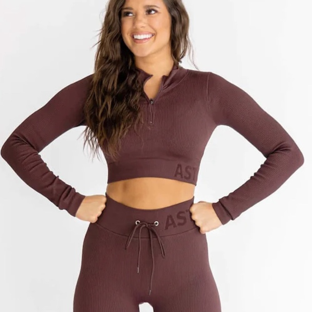 Astoria activewear seamless ribbed long sleeve top